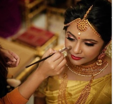 Gurukrupa Beauty Parlour Franchise in India